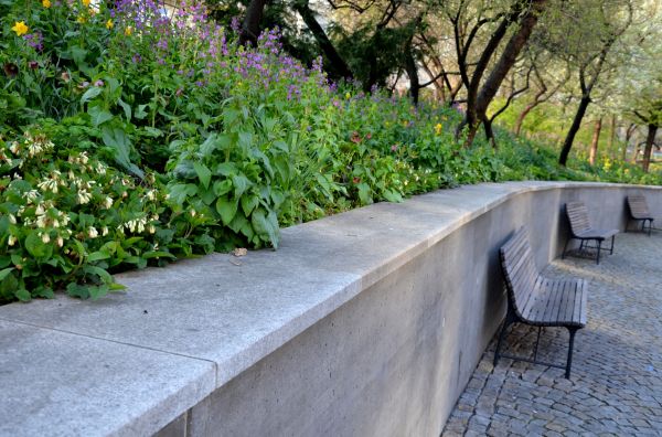 Concrete Retaining Wall Service in Rockville