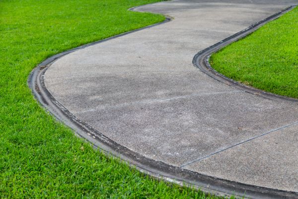 Concrete Sidewalk Construction in Rockville